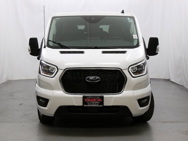Used 2023 Ford Transit 350 XLT image 5
