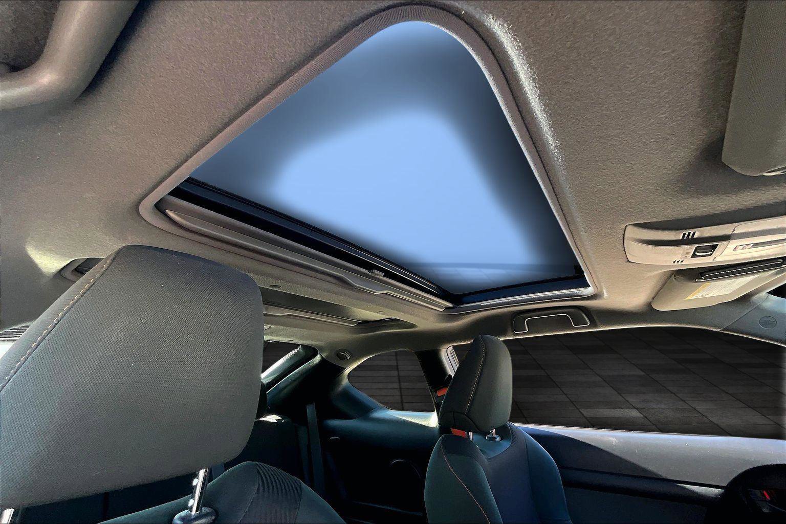 Used 2015 Scion tC image 21