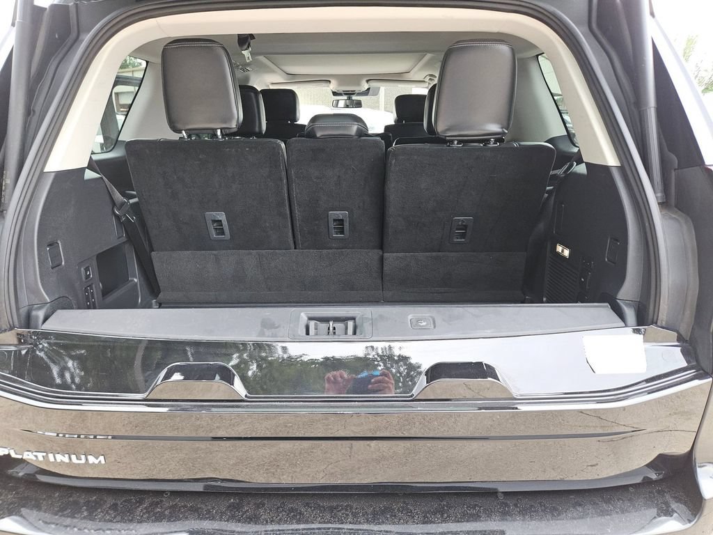 Used 2025 Ford Expedition Platinum AWD/4WD image 22
