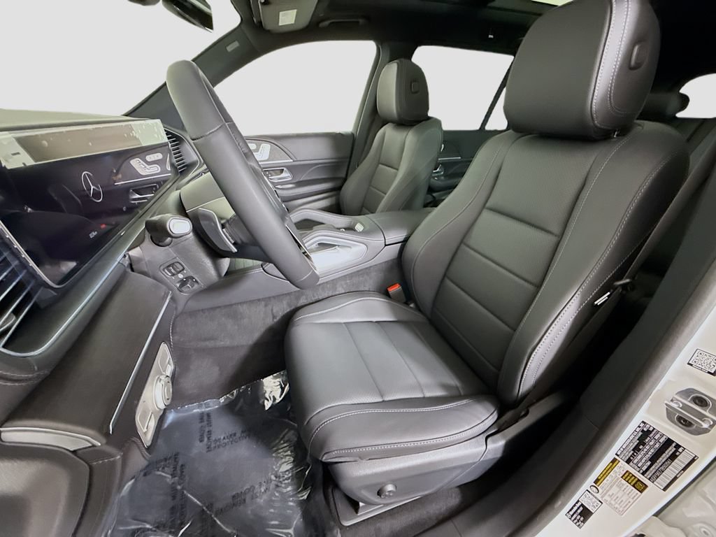 Certified 2026 Mercedes-Benz GLS 450 4MATIC image 22