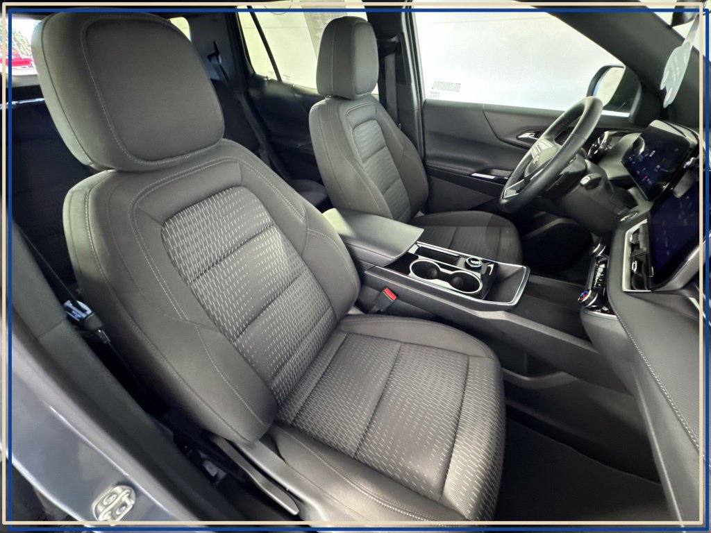 Certified 2026 Chevrolet Equinox LT AWD/4WD image 42