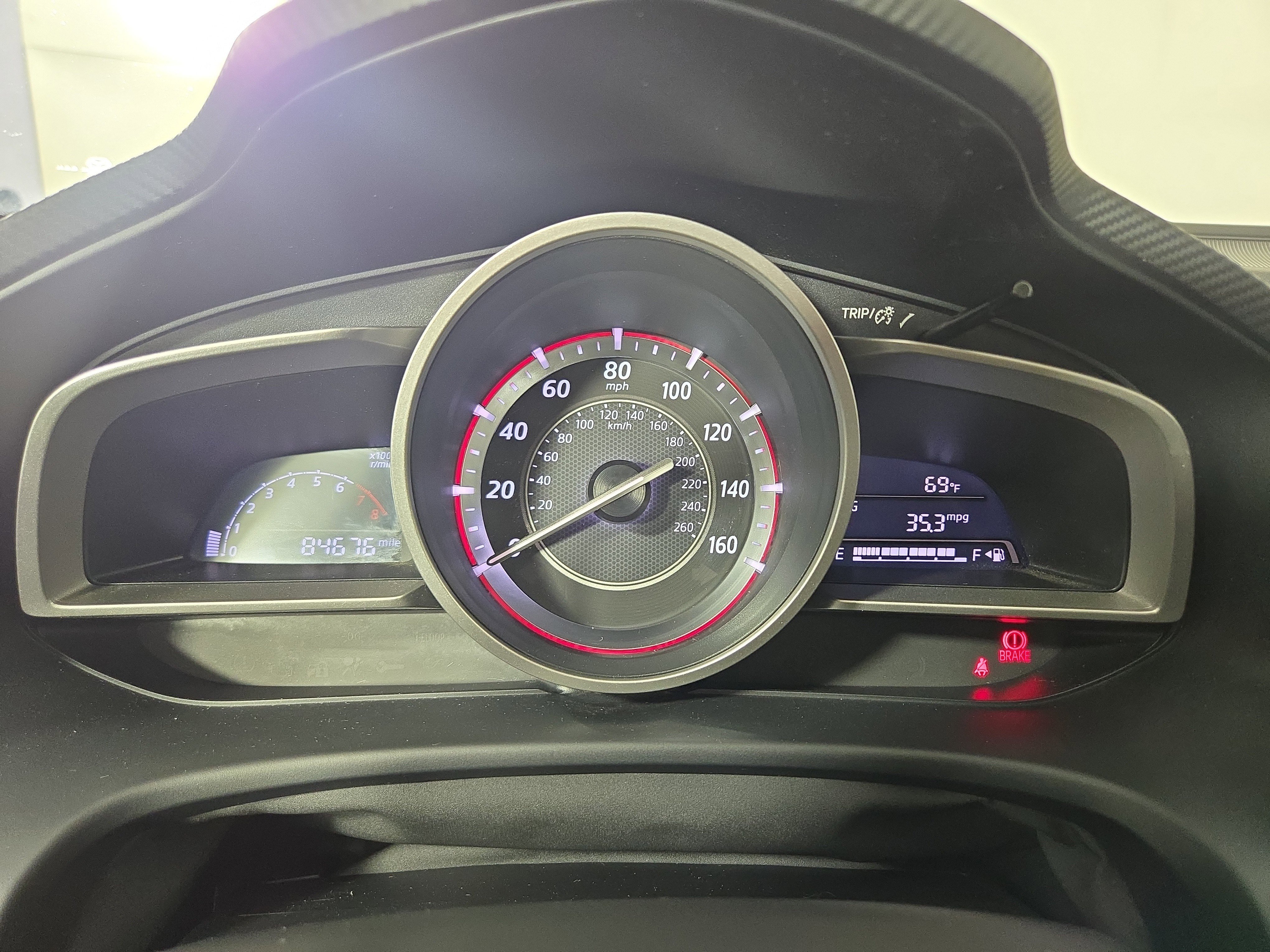 Used 2014 MAZDA MAZDA3 i Touring w/ Technology Package image 17
