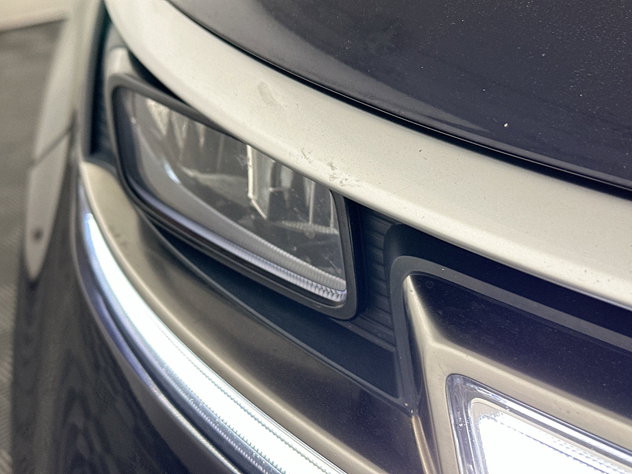 Used 2024 Kia Carnival LX image 9