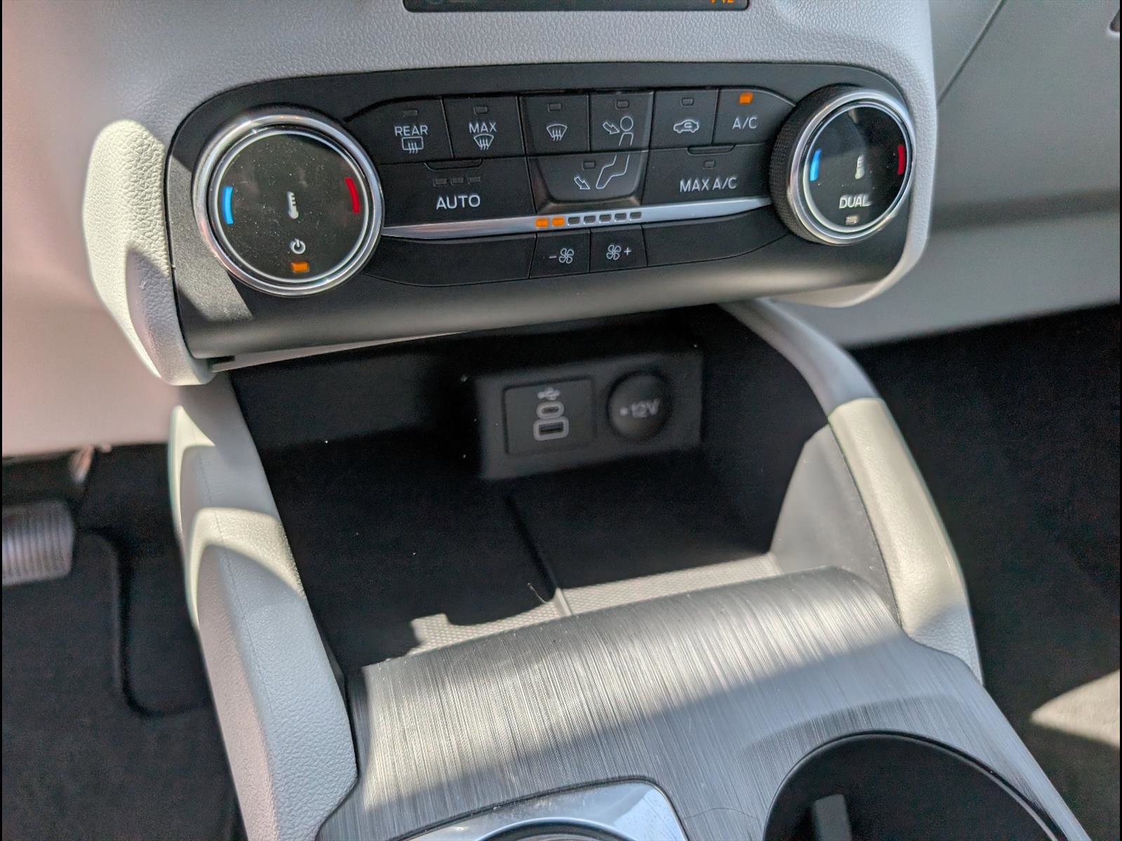 Used 2025 Ford Escape Active FWD image 11