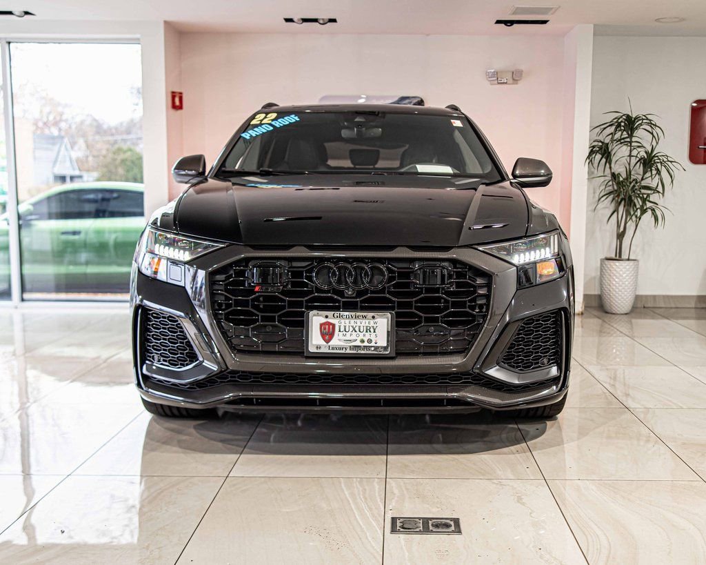 Used 2022 Audi RS Q8 w/ Carbon Optic Package AWD/4WD image 2
