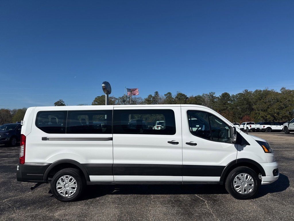 Used 2023 Ford Transit 350 XLT image 20