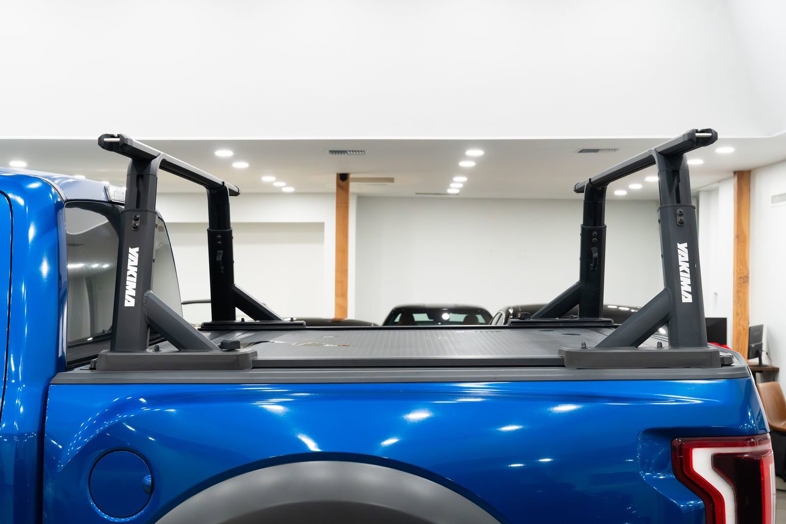 Used 2018 Ford F150 Raptor AWD/4WD image 7