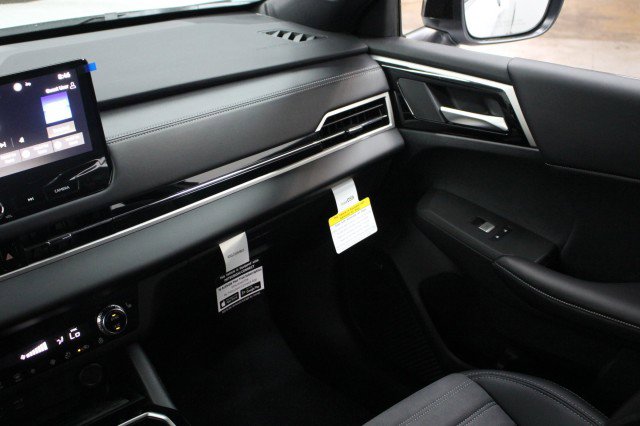 New 2026 Mitsubishi Outlander LE FWD image 22