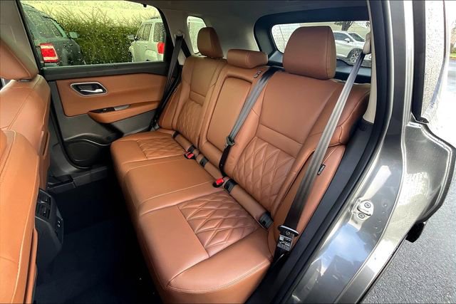 New 2026 Nissan Rogue Platinum w/ Platinum Premium Package image 11
