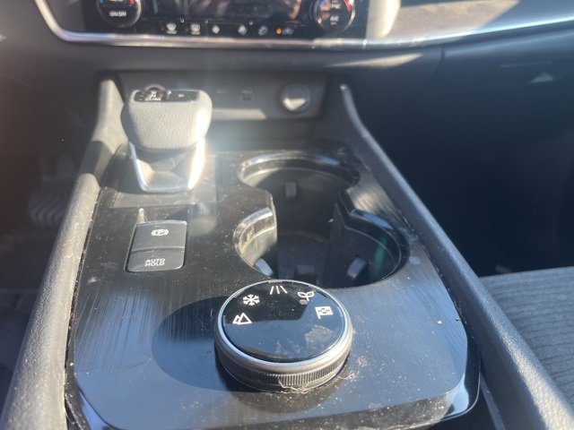 Certified 2023 Nissan Rogue SV image 16