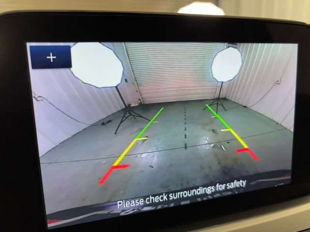 Used 2020 Ford Escape SE image 21