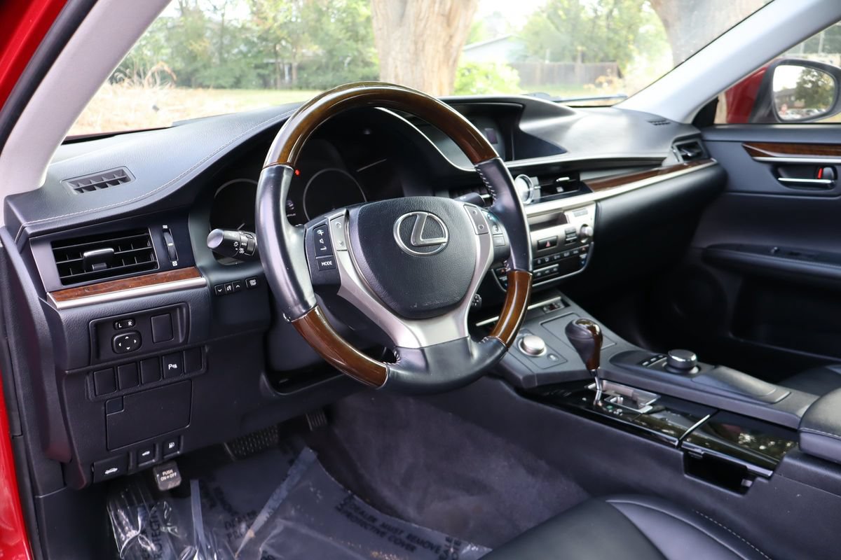 Used 2013 Lexus ES 350 w/ Premium Pkg FWD image 15