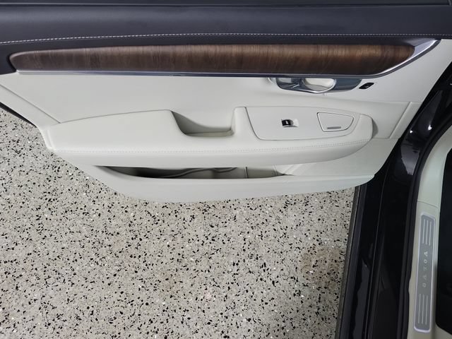 Used 2022 Volvo S90 B6 Inscription w/ Advanced Package AWD/4WD image 15