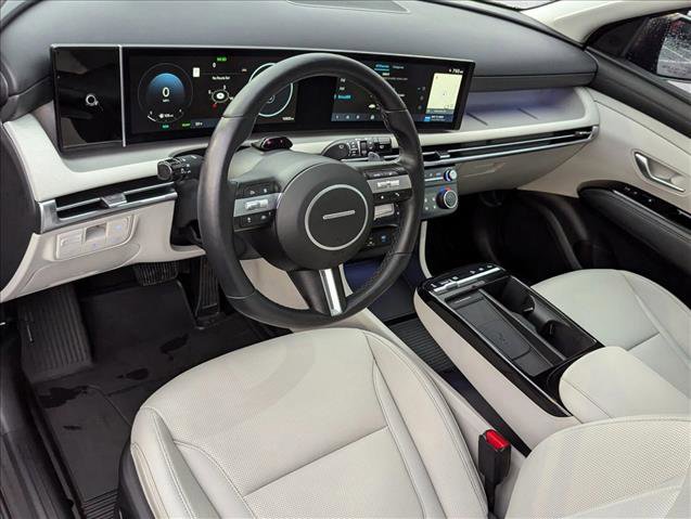 Certified 2025 Hyundai Tucson Limited image 10