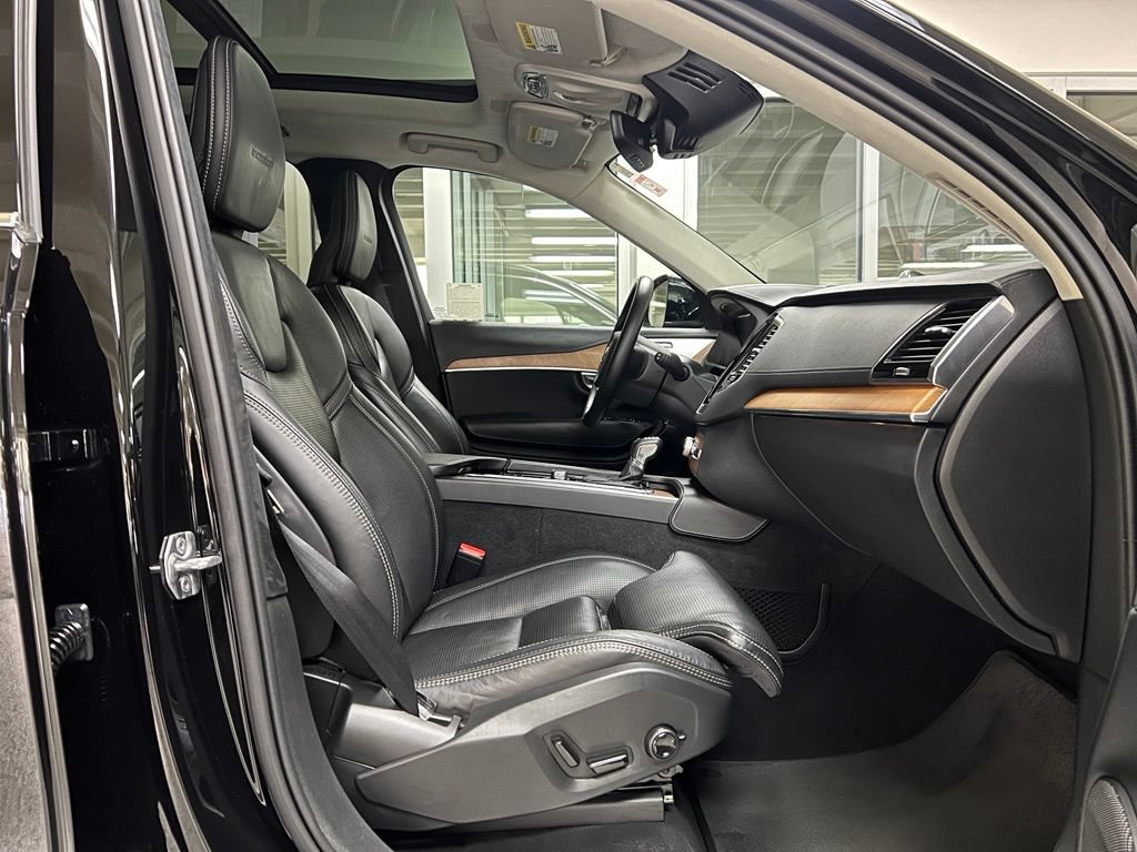 Used 2019 Volvo XC90 T6 Inscription w/ Luxury Package AWD/4WD image 24