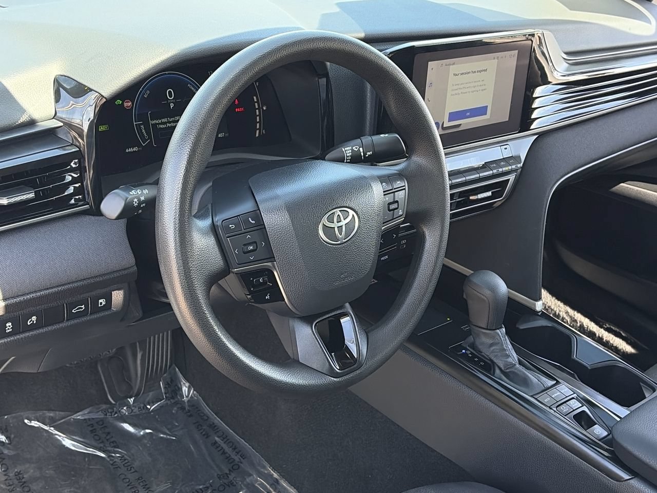 Used 2025 Toyota Camry LE FWD image 11