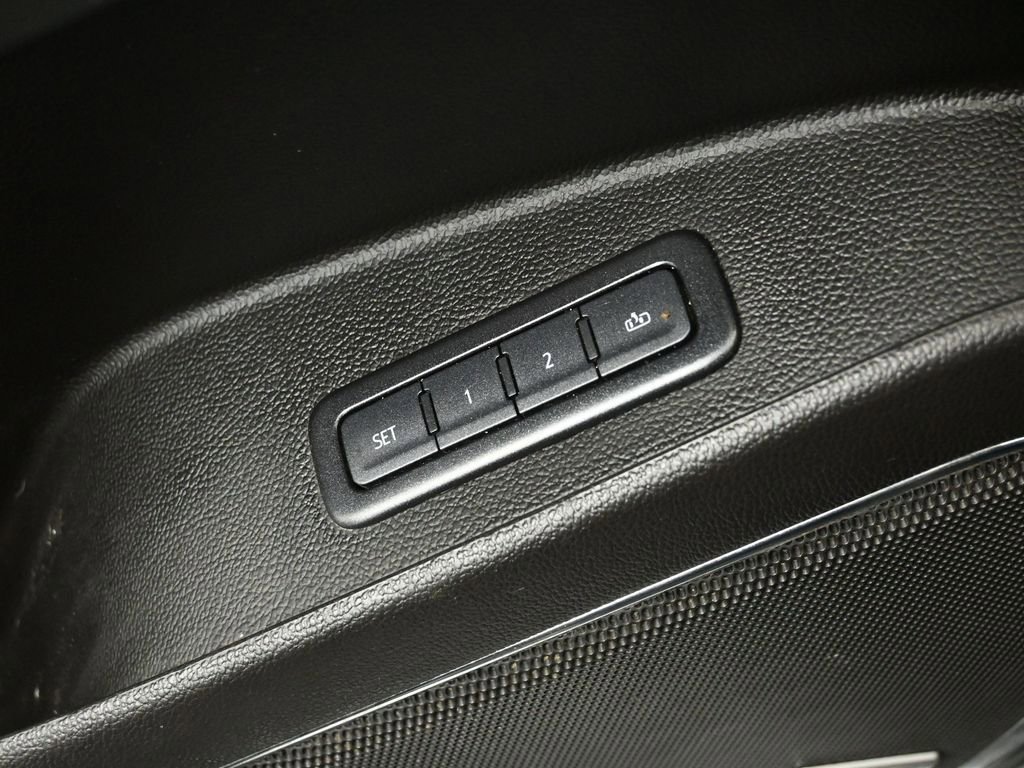 Used 2020 Chevrolet Tahoe Premier w/ Max Trailering Package image 38