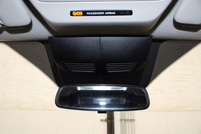 Used 2024 Ford Transit 250 Low Roof w/ Exterior Upgrade Package image 23