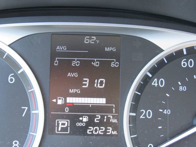 Certified 2025 Nissan Versa S w/ S Plus Package image 18