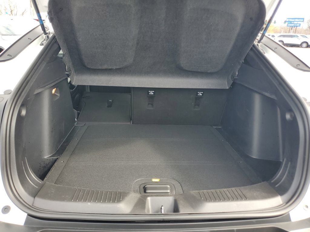 Used 2025 Buick Envista Preferred image 28