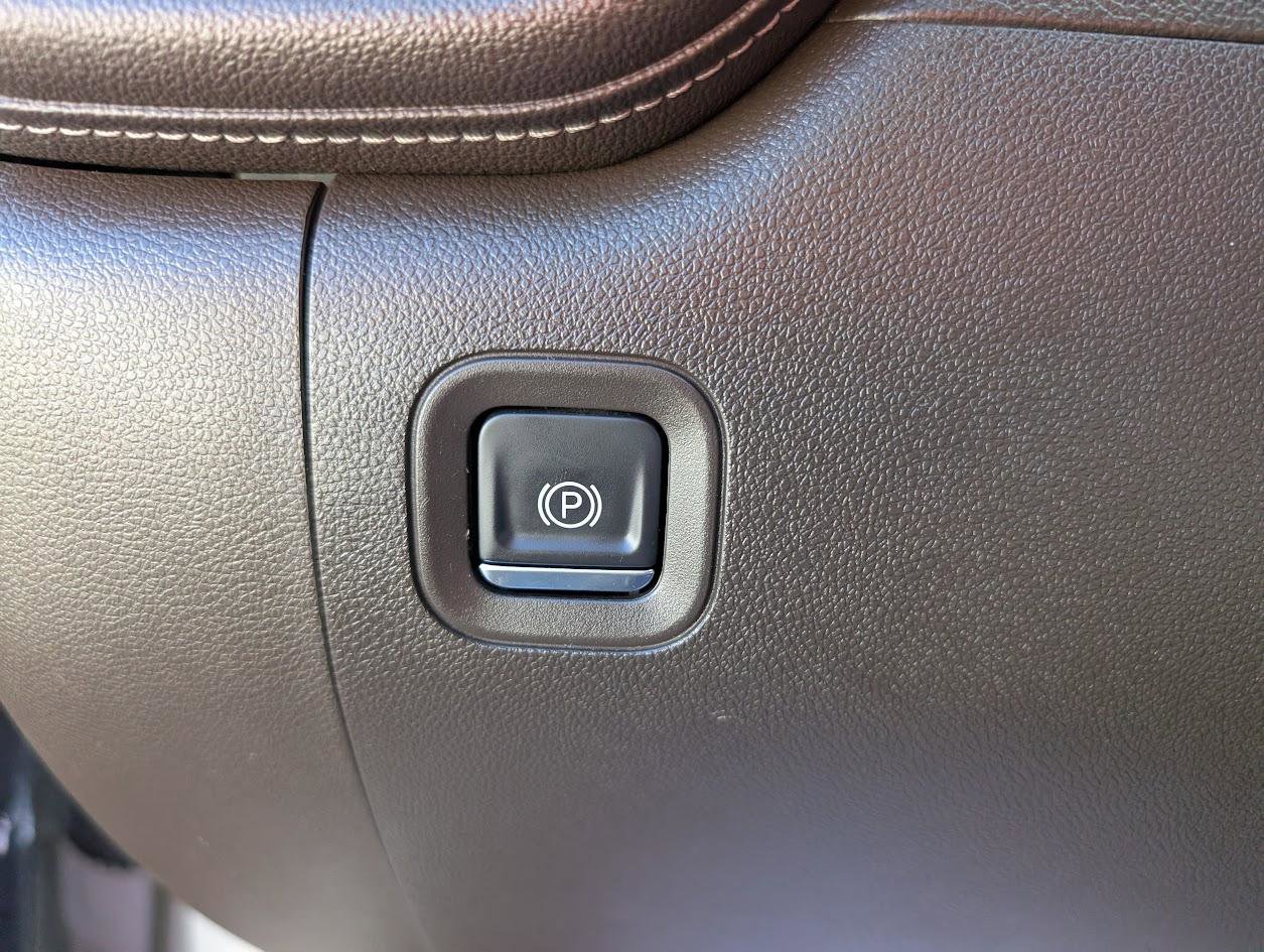 Used 2021 GMC Sierra 2500 SLE AWD/4WD image 32