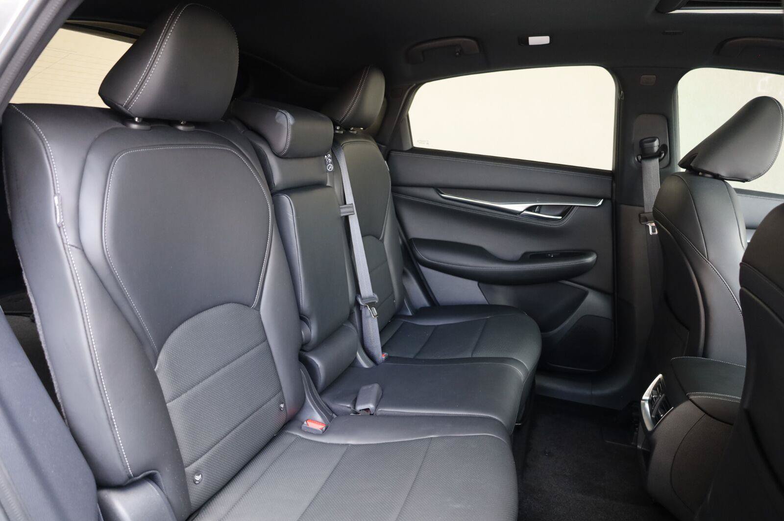 Used 2023 INFINITI QX55 Luxe w/ Cargo Package AWD/4WD image 27