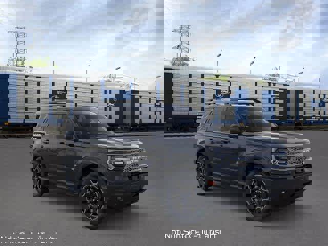 New 2025 Ford Bronco Sport Outer Banks w/ Topo Graphic Package image 7