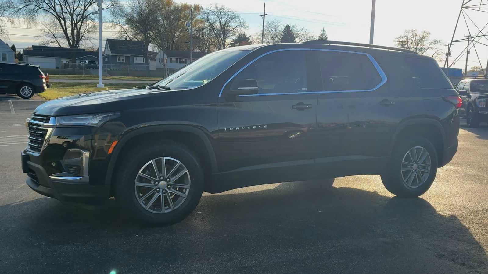 Certified 2023 Chevrolet Traverse LT image 6