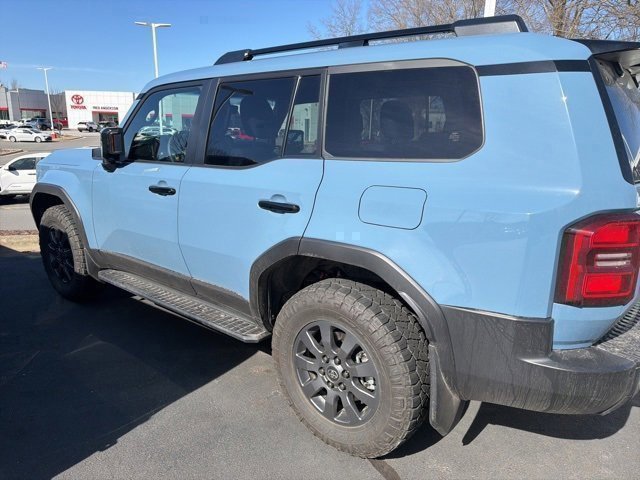 Used 2025 Toyota Land Cruiser image 4