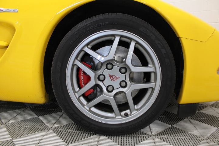 Used 2002 Chevrolet Corvette Z06 w/ Memory Pkg RWD image 29