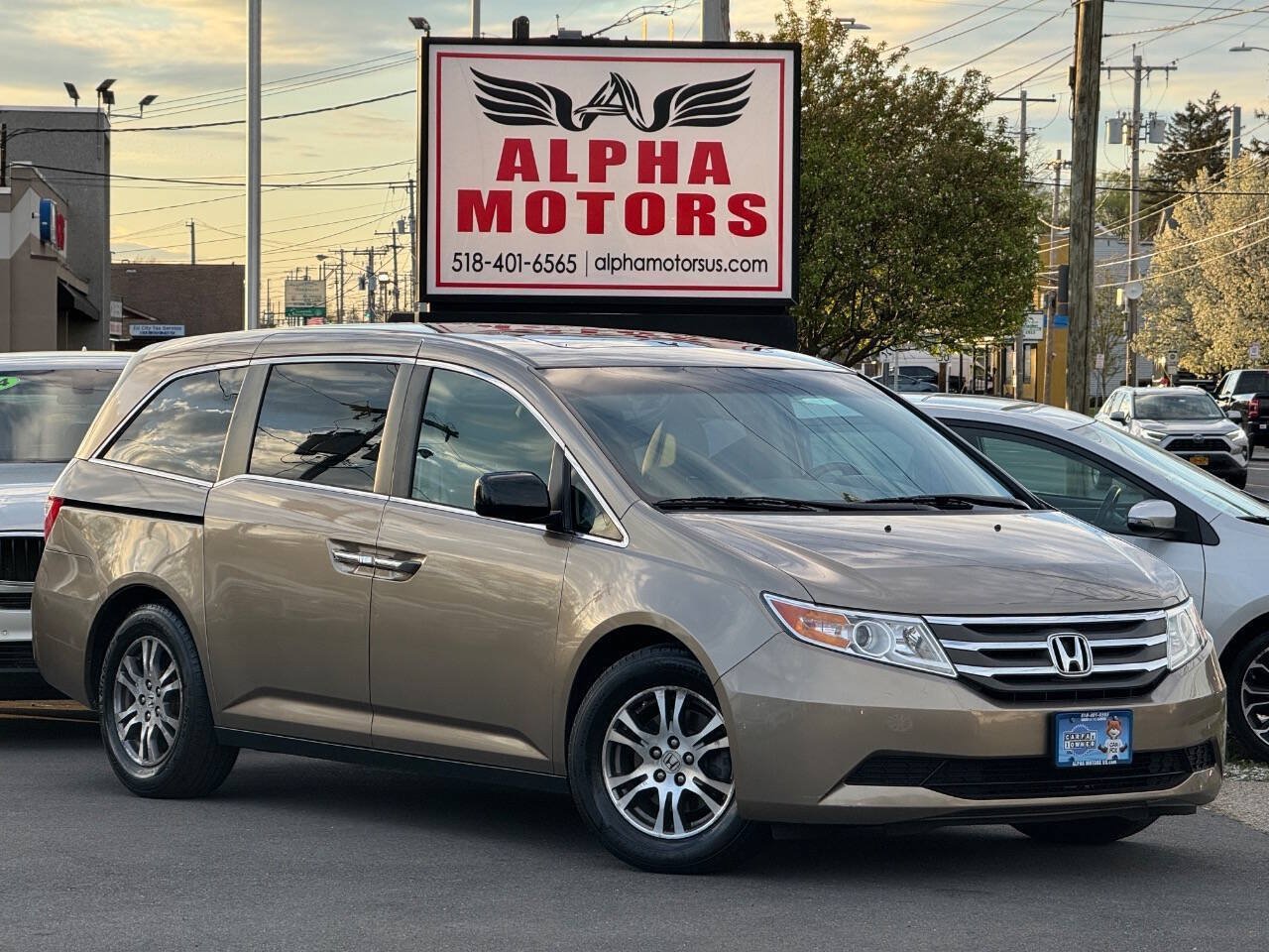 Used 2011 Honda Odyssey EX-L image 1