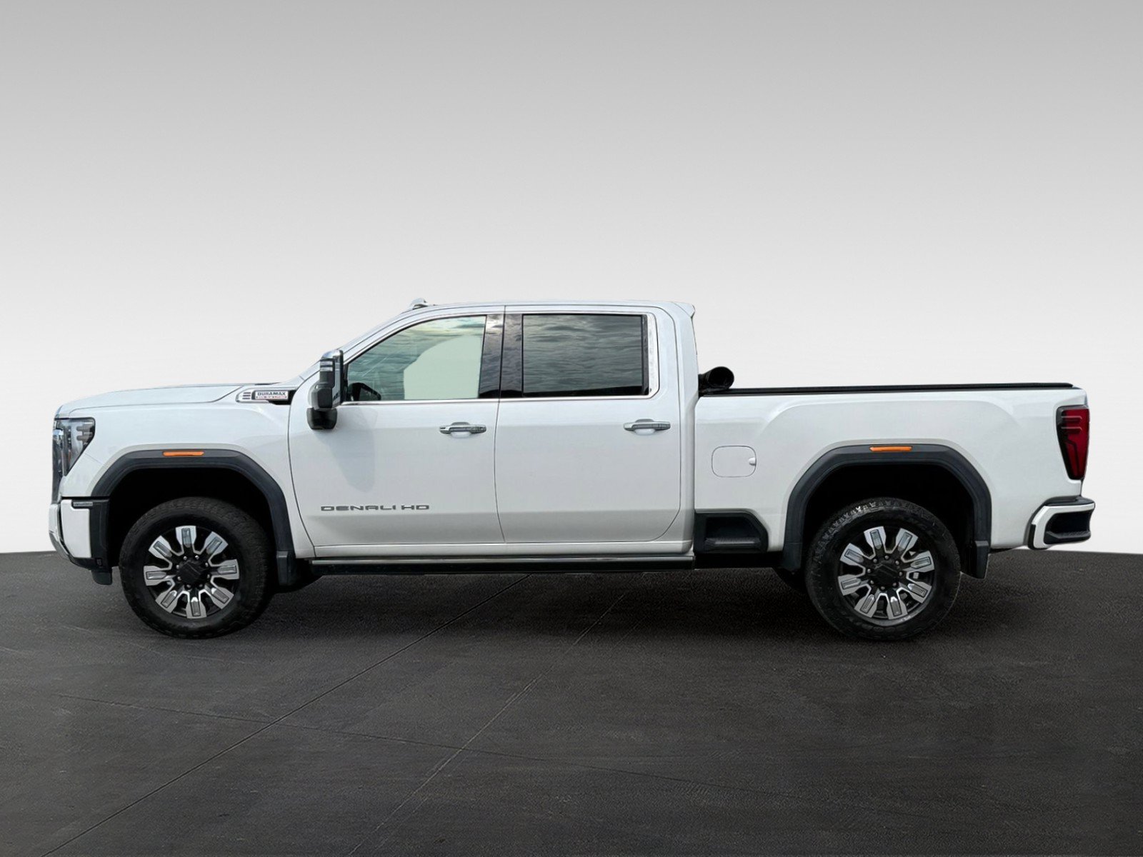 Used 2024 GMC Sierra 3500 Denali w/ Denali Reserve Package AWD/4WD image 8