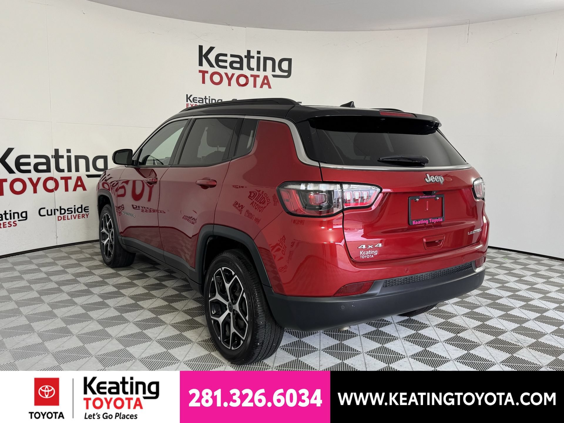 Used 2025 Jeep Compass Limited AWD/4WD image 7