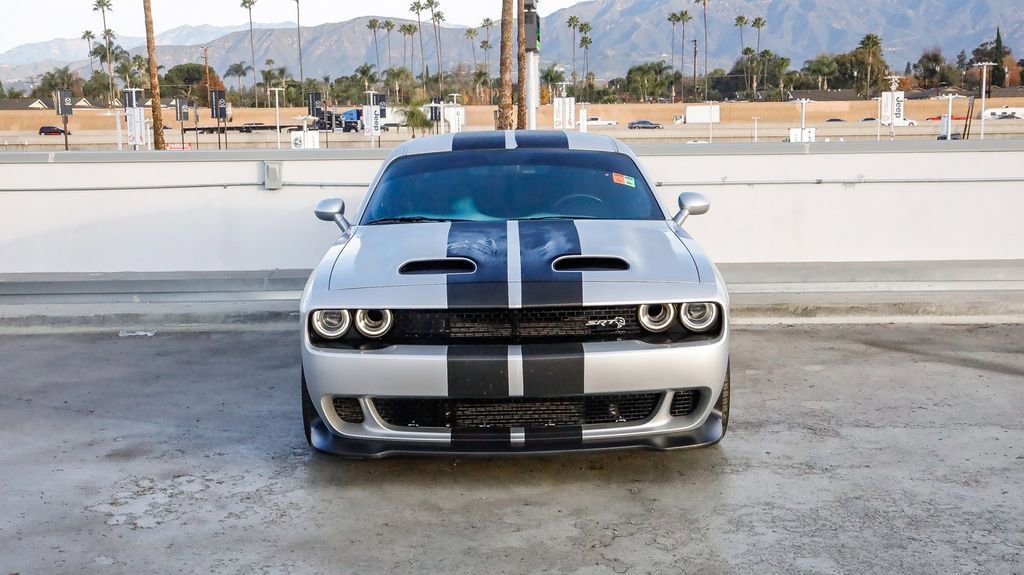 Used 2019 Dodge Challenger SRT Hellcat image 3