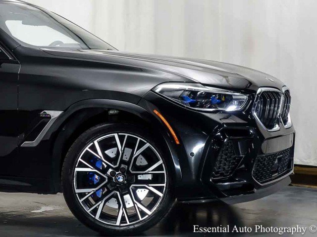 Used 2020 BMW X6 M w/ Executive Package AWD/4WD image 2