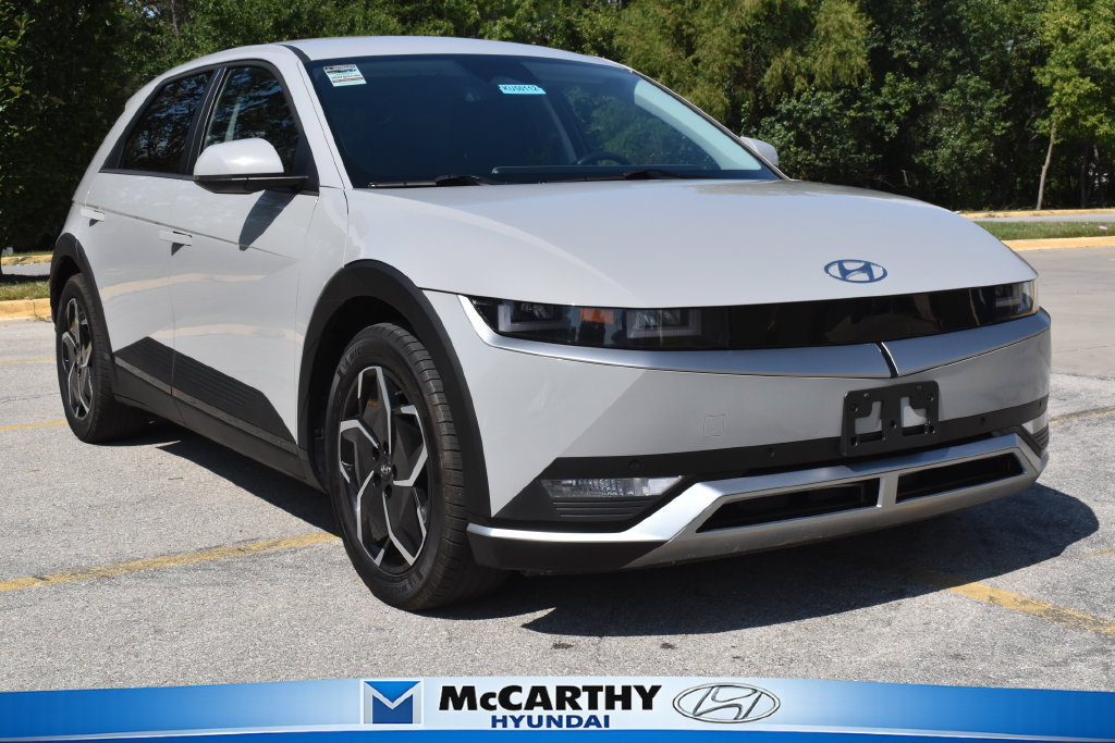 Used 2024 Hyundai Ioniq 5 SEL AWD/4WD image 1