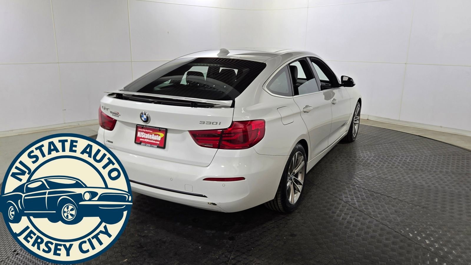 Used 2019 BMW 330i Gran Turismo xDrive w/ Convenience Package image 7