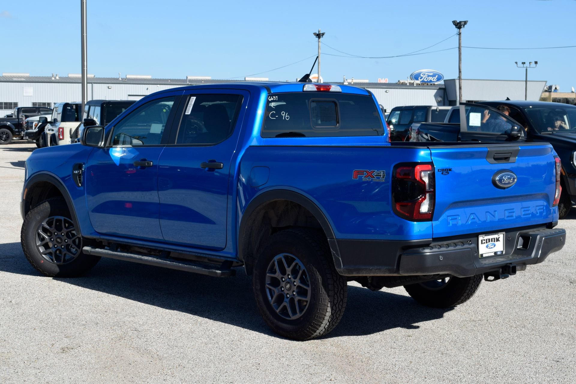 New 2026 Ford Ranger XLT w/ Equipment Group 301A High AWD/4WD image 4