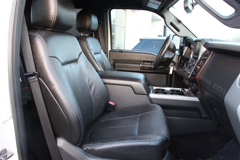 Used 2013 Ford F250 Lariat image 50
