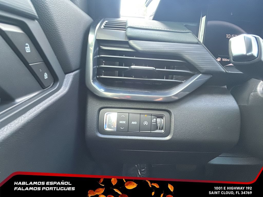 New 2026 GMC Acadia AT4 w/ Luxury Package AWD/4WD image 17
