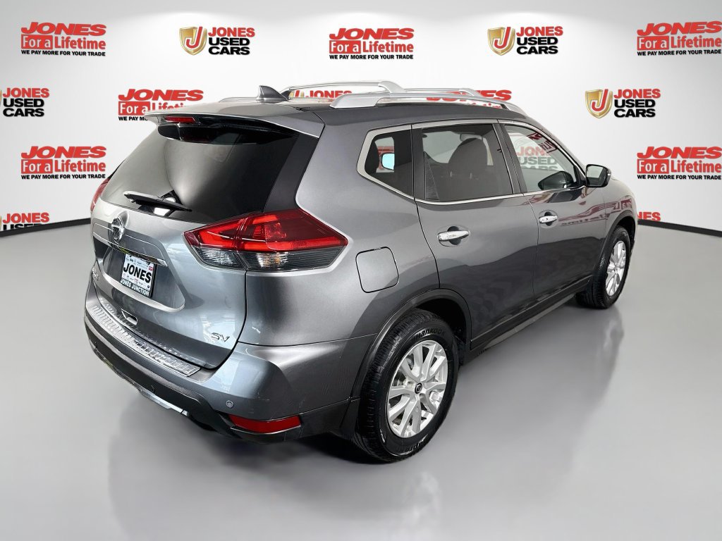 Used 2020 Nissan Rogue SV FWD image 15