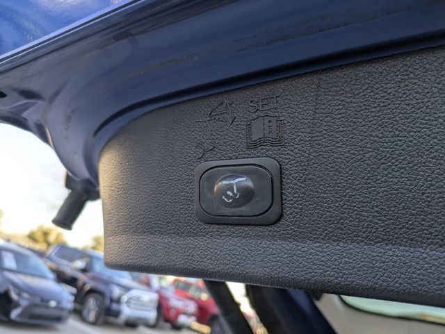 Used 2018 Ford Escape SEL w/ SEL Sport Appearance Package image 29