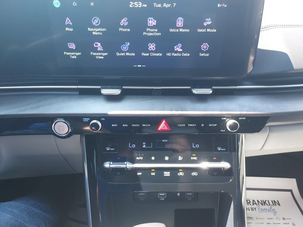 Certified 2024 Kia Carnival SX FWD image 25