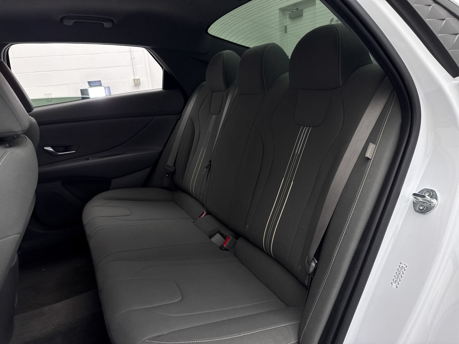 Used 2024 Hyundai Elantra SEL FWD image 25