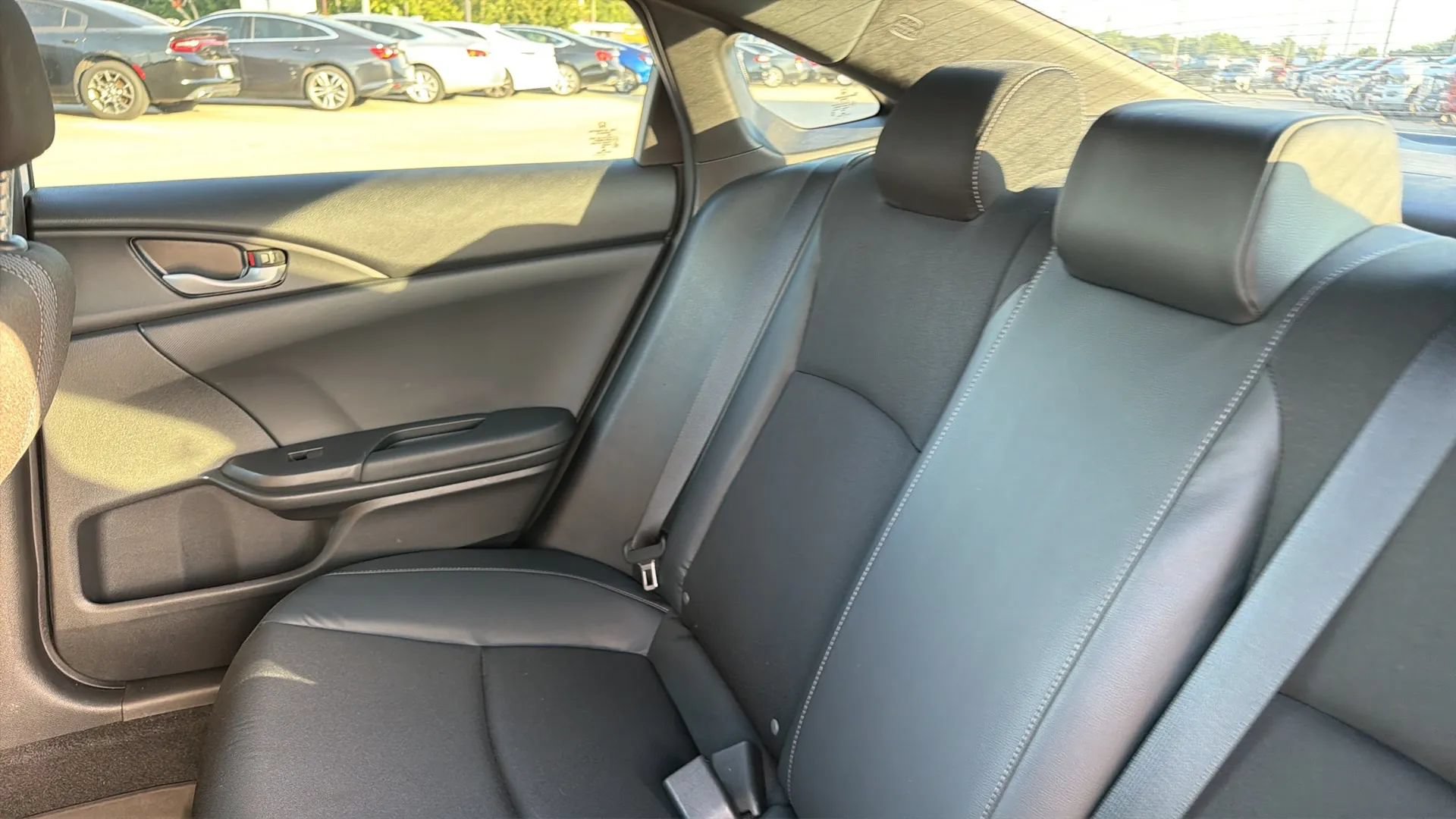 Used 2019 Honda Civic Sport image 36