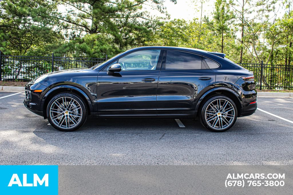 Used 2023 Porsche Cayenne Coupe w/ Premium Package AWD/4WD image 6
