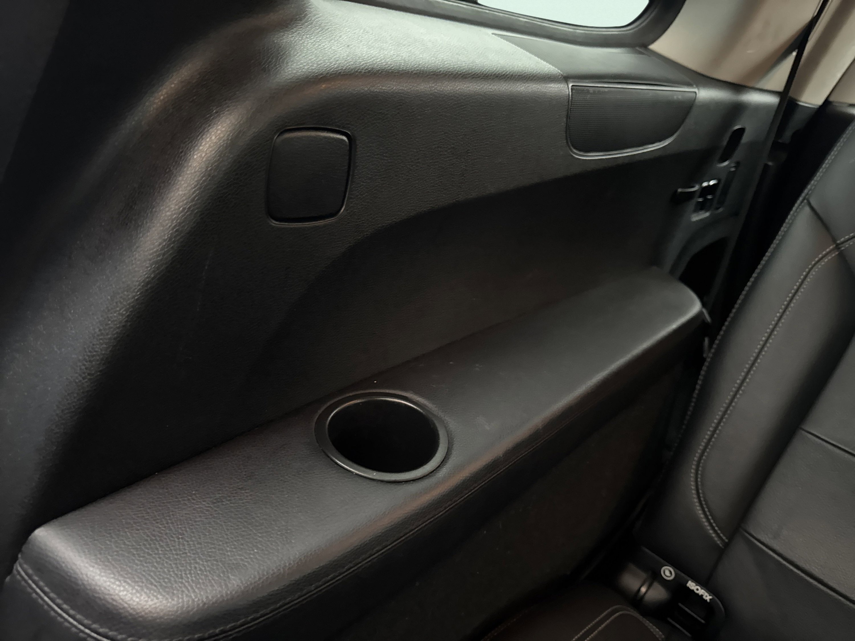 Used 2015 Mercedes-Benz GL 550 4MATIC image 40