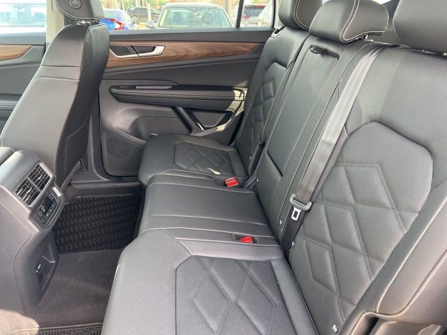 New 2026 Volkswagen Atlas SE image 8