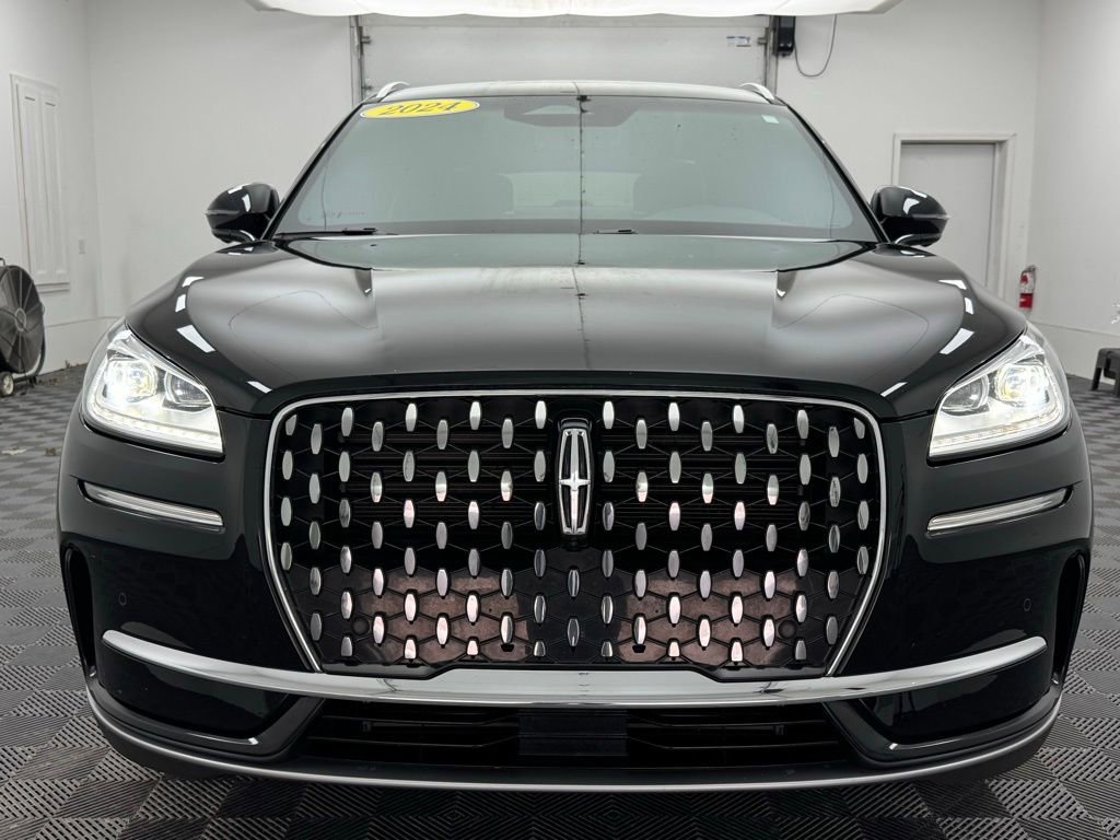 Used 2024 Lincoln Corsair Reserve w/ Equipment Group 201A image 14