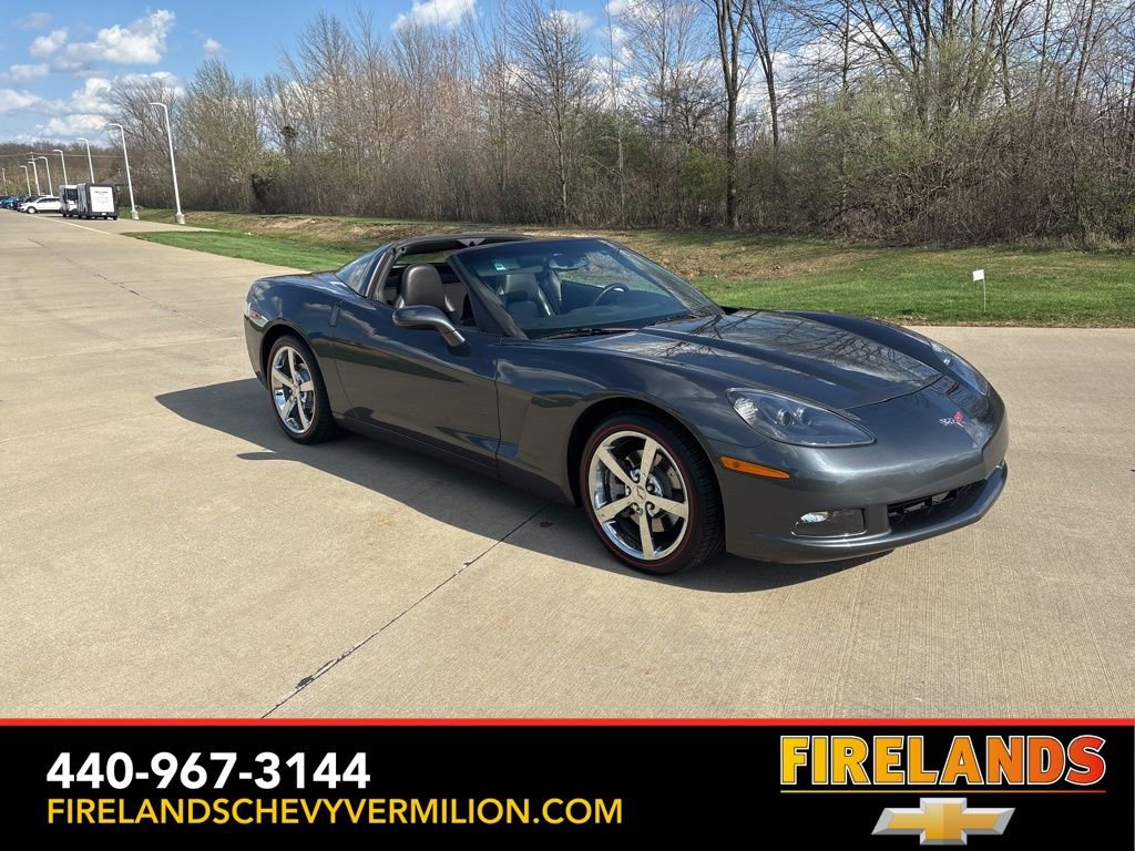 Used 2010 Chevrolet Corvette Coupe w/ 1LT image 11